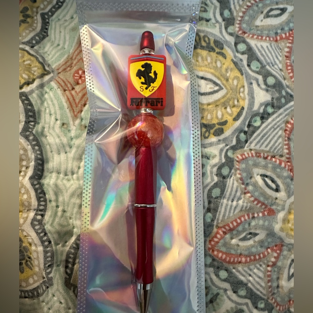 Customize pen done by my 13 year old for her school field trip this year to Wash